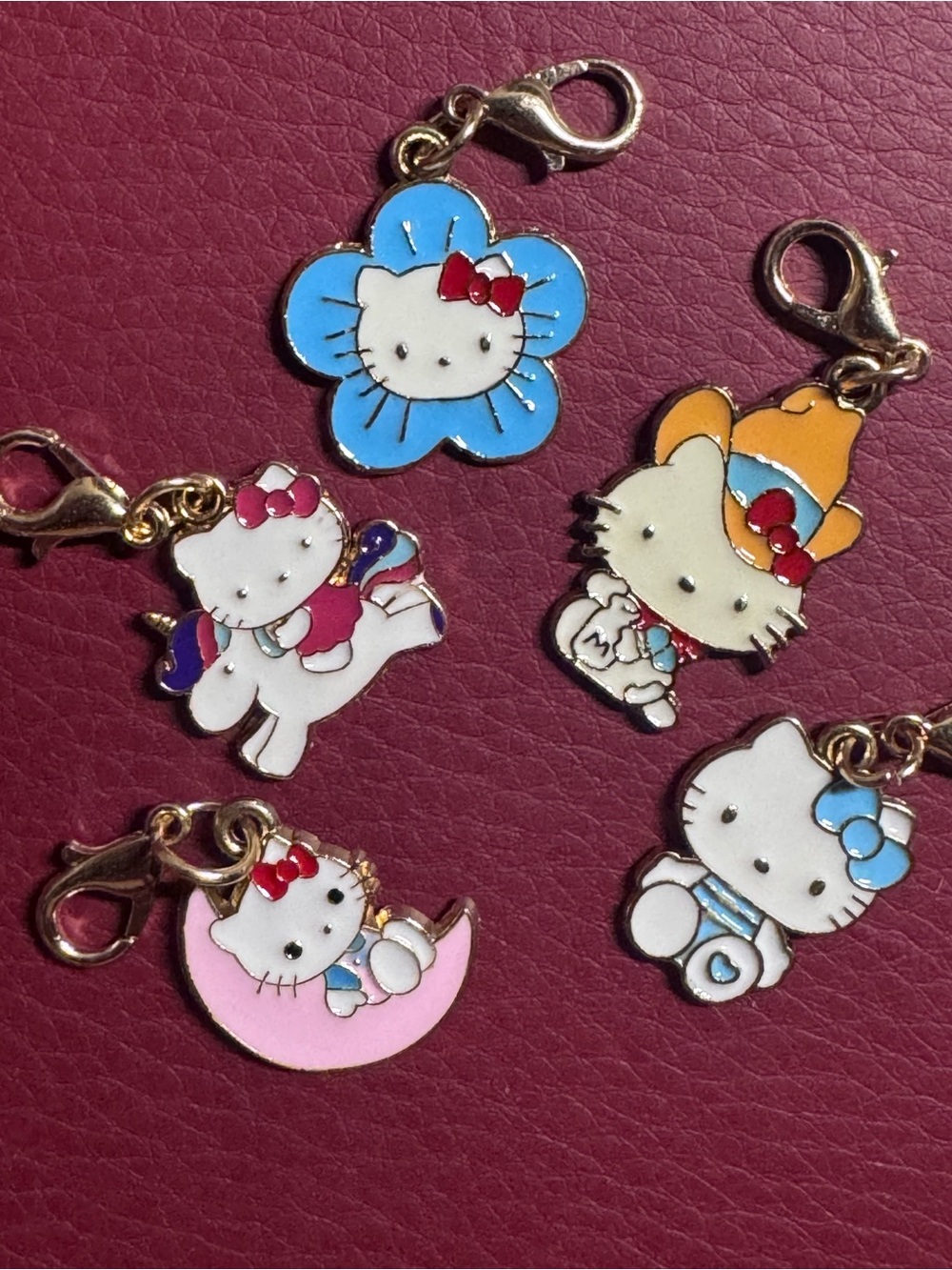 Set of 5 Hello Kitty Gold-Tone Zipper Pulls